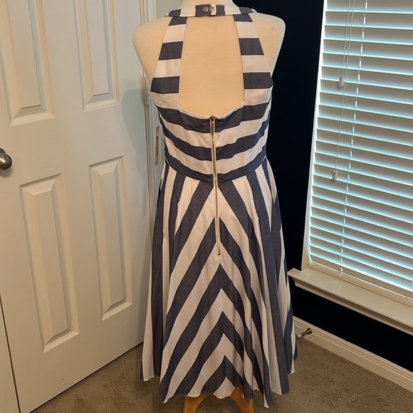 Eliza J Striped Halter Dress - Picture 5 of 8